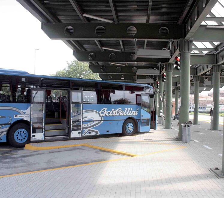 Bus, a Ferrara passeggeri in continua crescita. L’utenza quasi ai livelli precovid 