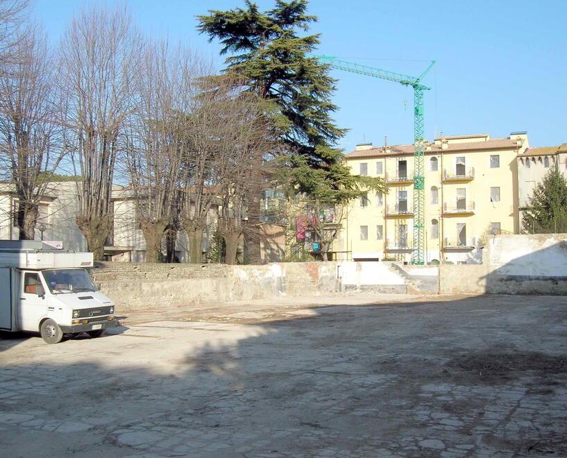 L’area della ex Antonelli che accoglierà 35 posti auto