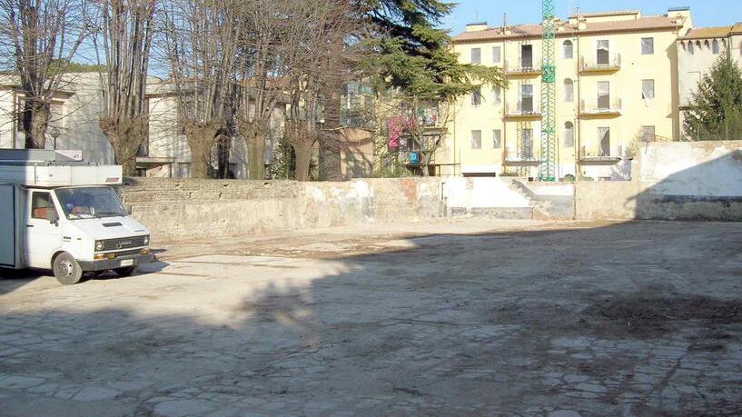 L’area della ex Antonelli che accoglierà 35 posti auto