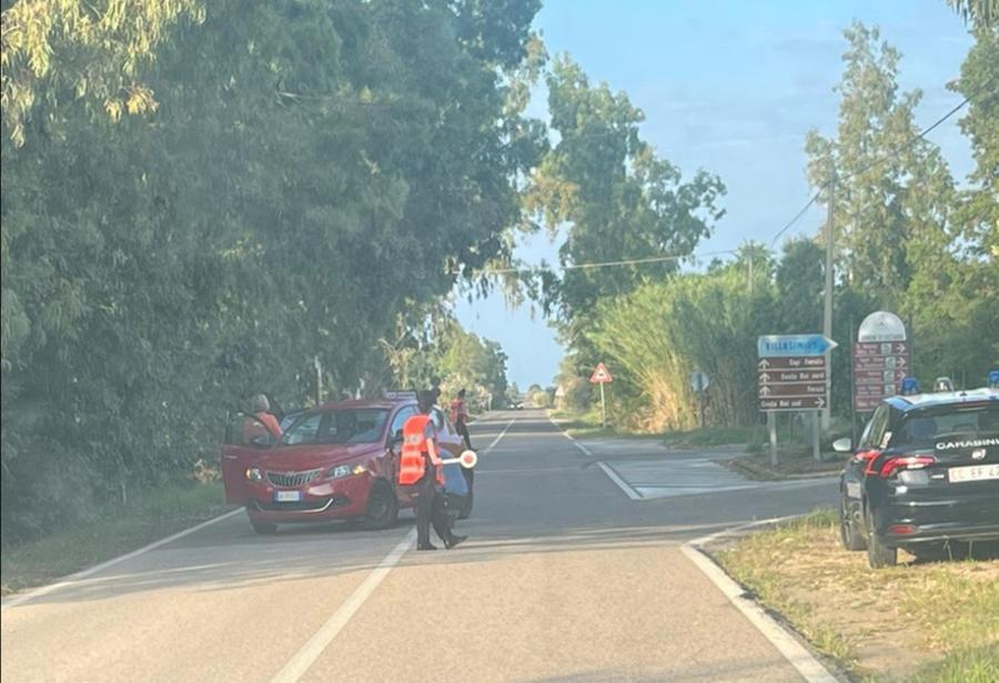 Tre auto si scontrano al bivio per Costa Rei: feriti due turisti e un operaio di Muravera