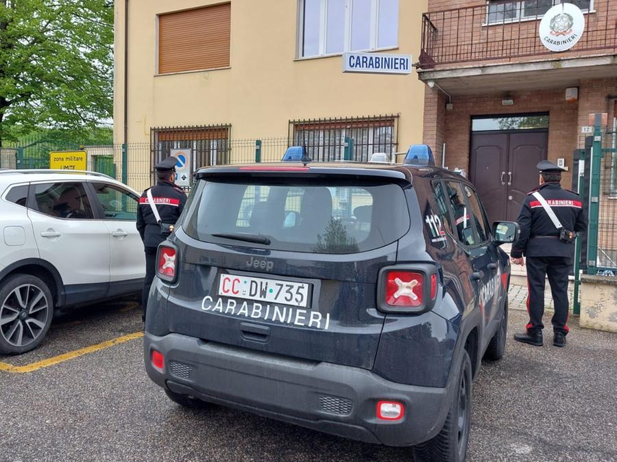 Dopo due rapine va ai domiciliari ma evade: arrestato