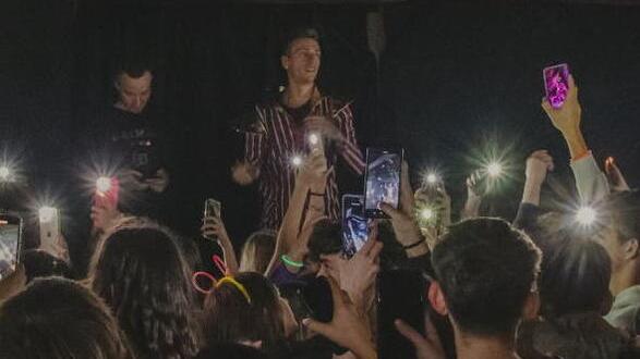 Livorno, a Calafuria ecco Wonderland: la discoteca senza sballo per gli under 18 