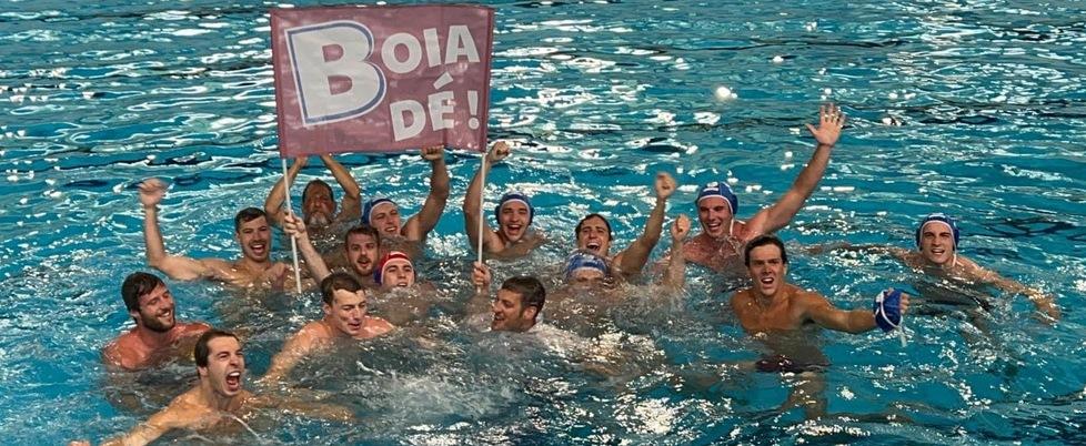 Su le mani, inizia la festa in acqua: Pallanuoto Livorno promossa in serie B