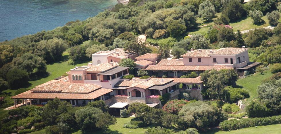 La reggia di Villa Certosa, il cuore del berlusconismo