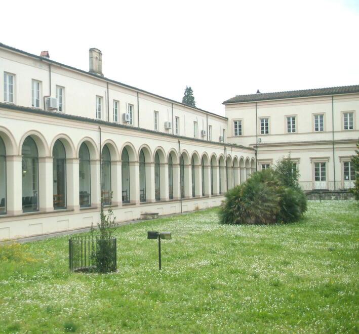 Forte dei Marmi, due turiste molestate dal proprietario dell’hotel: «Si è comportato come un maniaco»