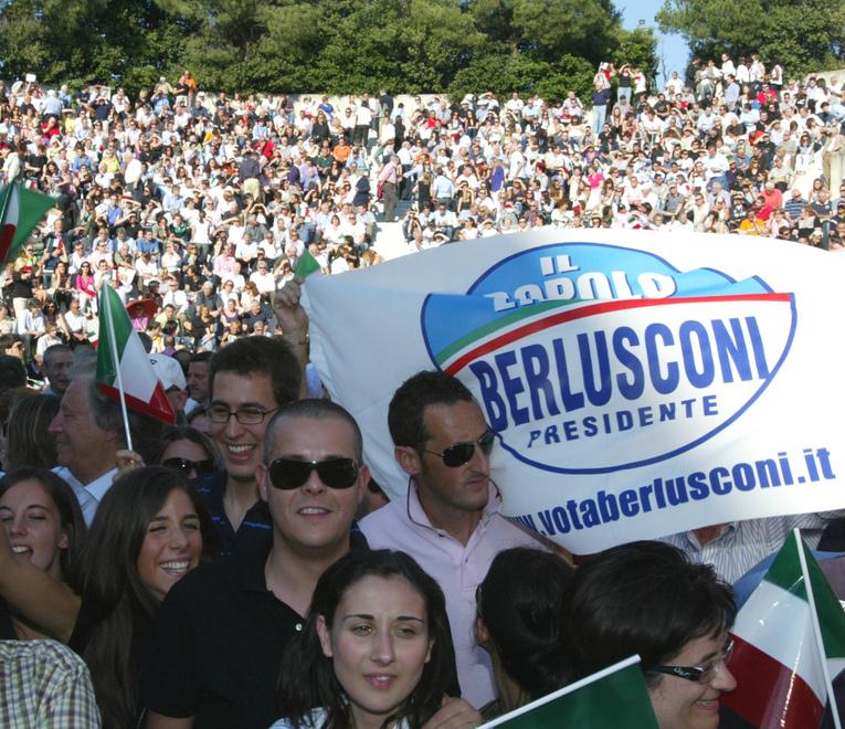 Prato, quel comizio di Silvio Berlusconi che fece eleggere il primo sindaco di centrodestra in città