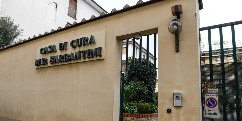 In ospedale per l’operazione al ginocchio, muore sotto ai ferri. Ora la procura apre un’inchiesta