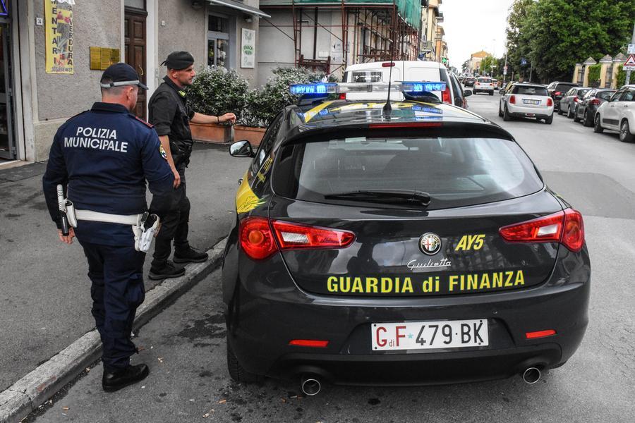 ‘Ndrangheta emiliana: 27 misure cautelari per fatture false: due eseguite a Ferrara