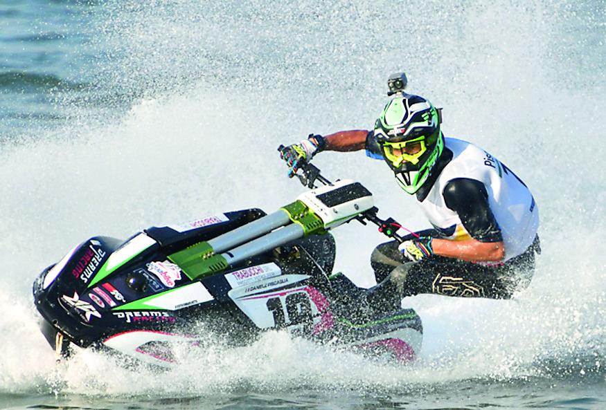 Mondiale delle moto d’acqua: nel mare di Olbia è spettacolo