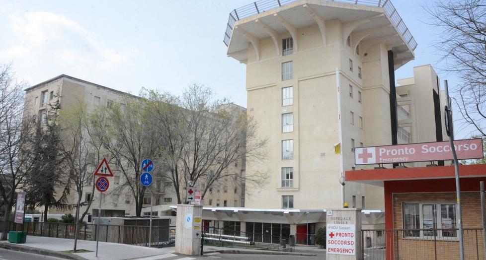 Nuovi ospedali a Sassari, Alghero e Cagliari: è scontro