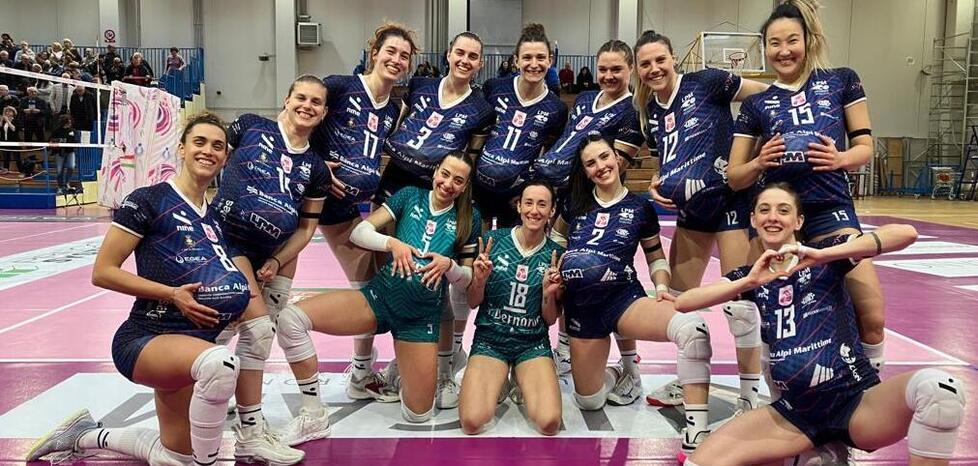 Viareggio, la scelta di Veronica: lascio il volley per fare la mamma a tempo pieno 