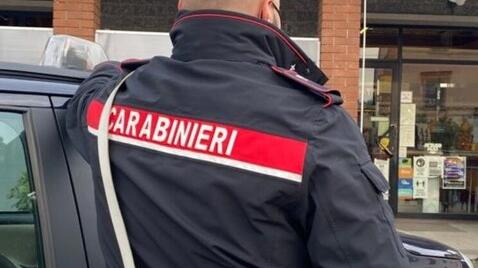 Ferrara, lei ritratta, ma lui viene condannato per stalking