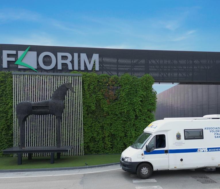 Fiorano, duecento dipendenti della Florim donano il proprio sangue per l’Avis 