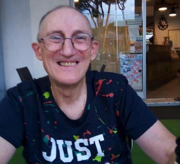 Carrara, volontario di 61 anni muore per un malore mentre è di turno