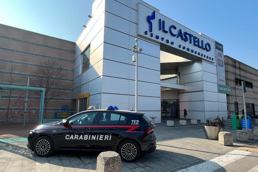 Ferrara, sorpreso a rubare alcolici: arrestato