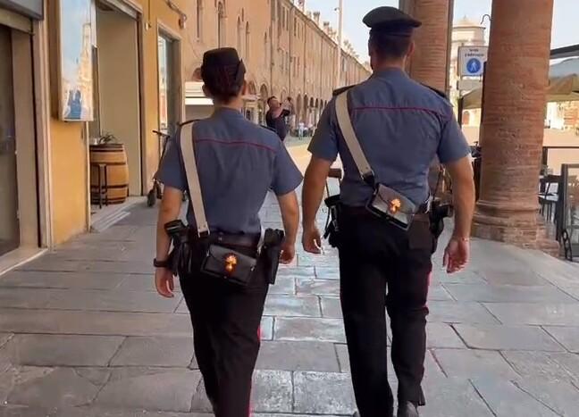 Carpi. Allarme spaccate, i carabinieri: «Rendere Carpi di nuovo sicura»<br>
