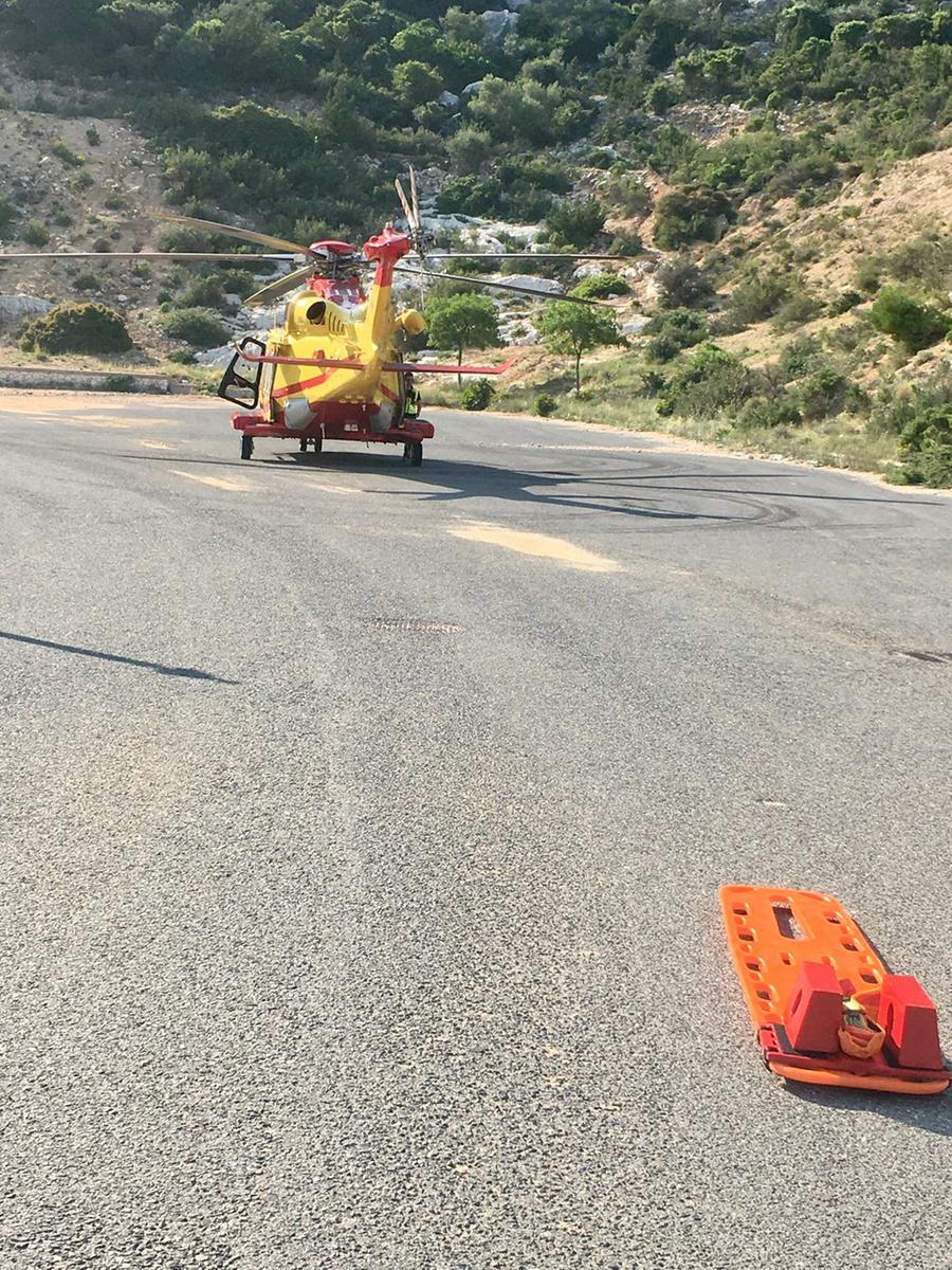 Col parapendio in discesa dal Monte Bardia sbaglia manovra e precipita per 7 metri: con l’elisoccorso in ospedale