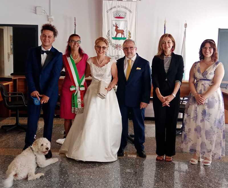Dogato, treno bloccato e matrimonio a rischio