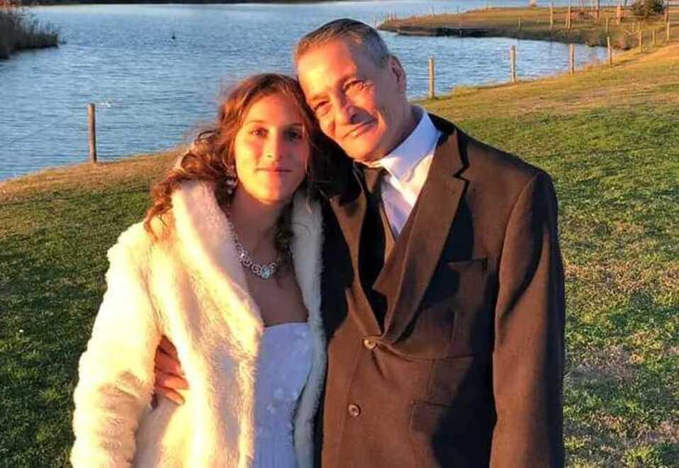 Morlacchi con la figlia Alice nella foto concessa dalla famiglia