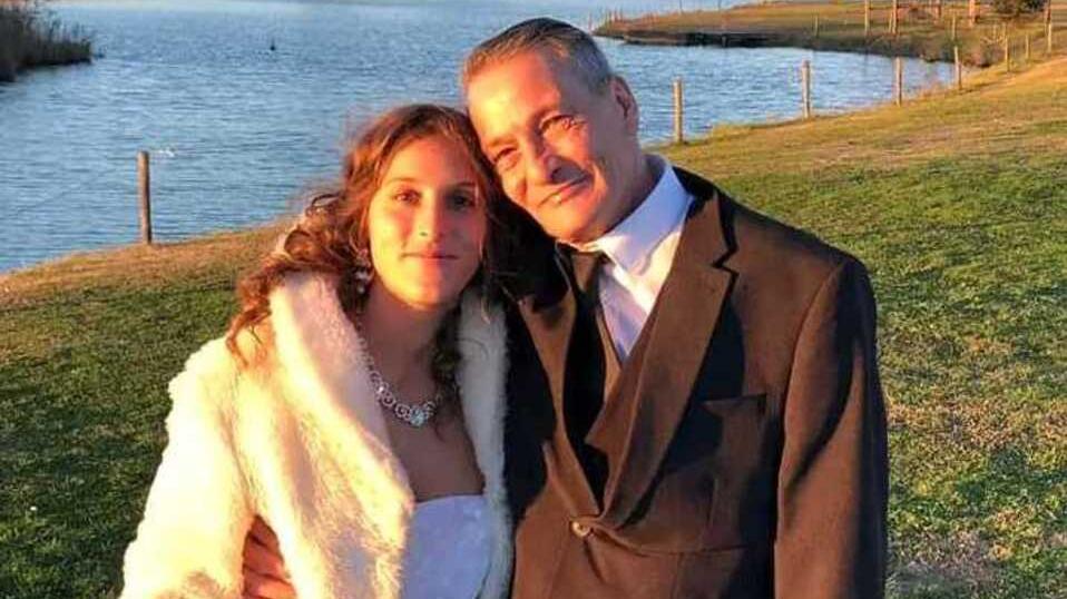 Morlacchi con la figlia Alice nella foto concessa dalla famiglia