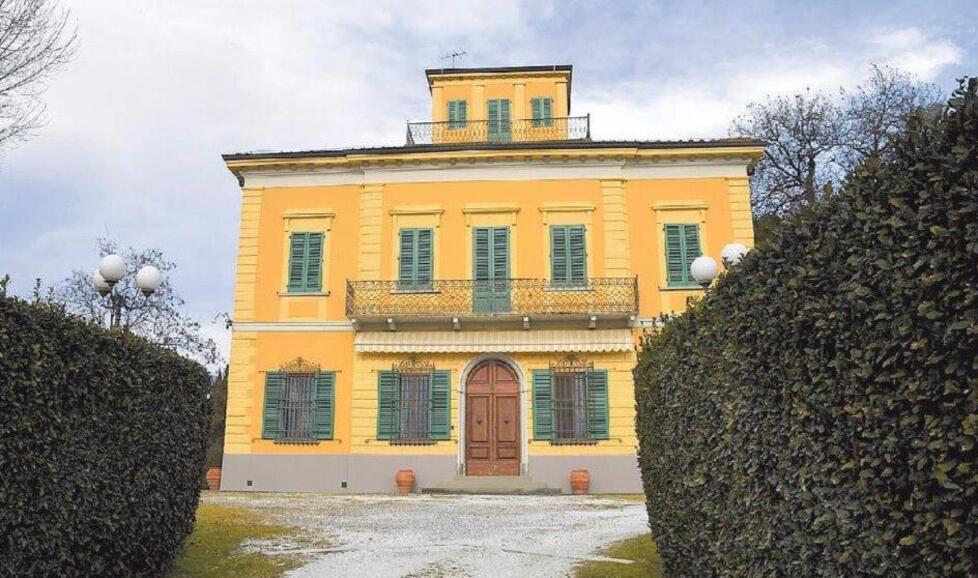 Villa Paradiso si trova in via Poggio Adorno a Santa Croce sull’Arno