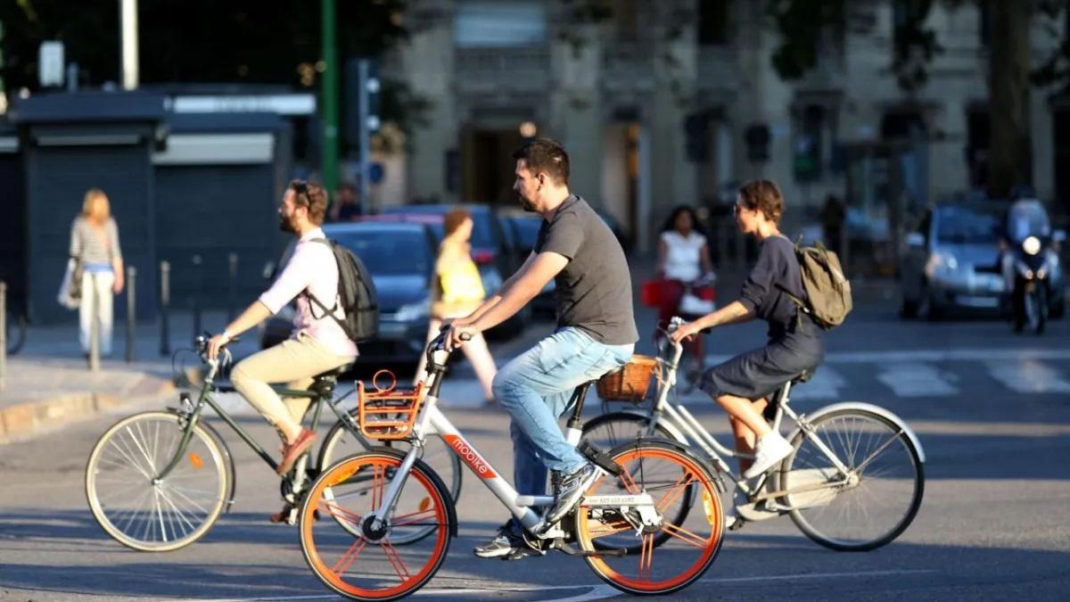 Pagati per andare a lavorare in bici a Carpi. «Venti centesimi ogni chilometro»<br>