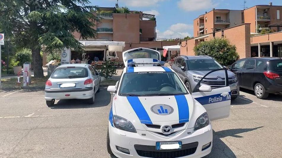 La polizia locale a Sant’Ilario e Calerno in occasione dei mercati settimanali