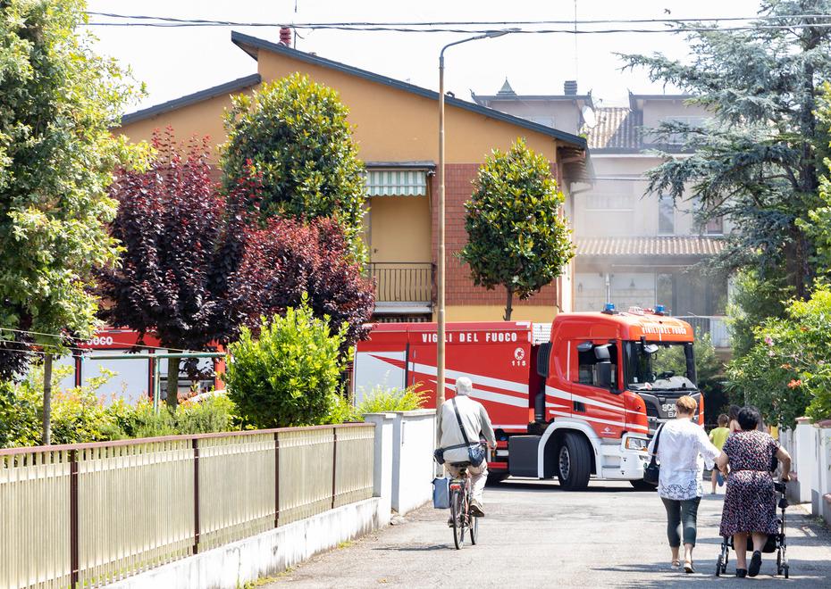 Nonantola, incendio: famiglia evacuata