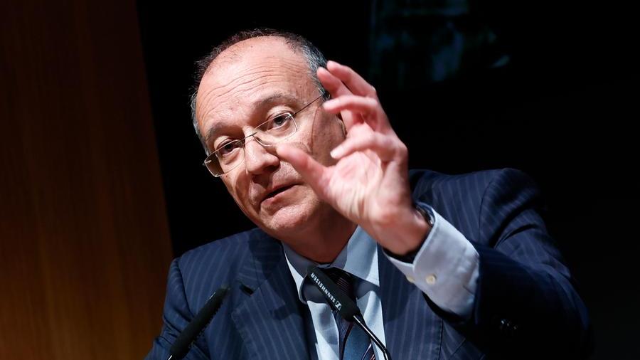 Maturità, l'intervista al ministro Valditara: «Sarà un colloquio, non credo nell'esame inquisitorio»