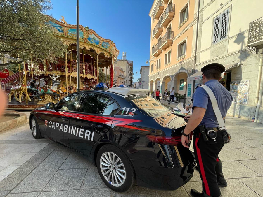 Olbia, rubano un’auto da un noleggiatore: denunciati un 21enne e un 16enne