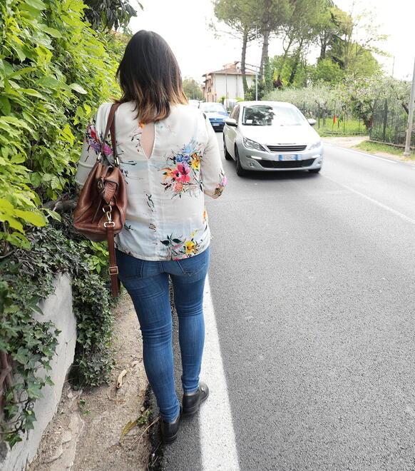 Montespertoli, percorso pedonale e rotatoria nella frazione di Anselmo: un autovelox in località Fornace