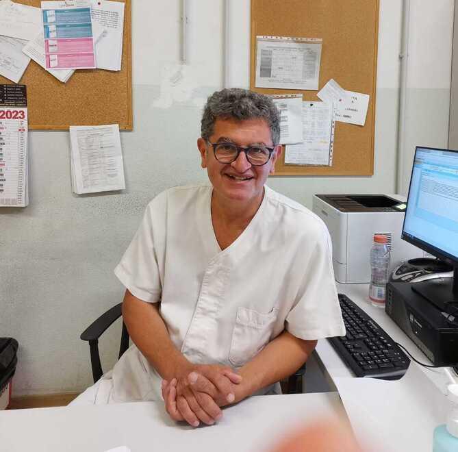 Ferrara, lascia ambulatorio e sindacato: «Medico di famiglia lavoro tremendo»