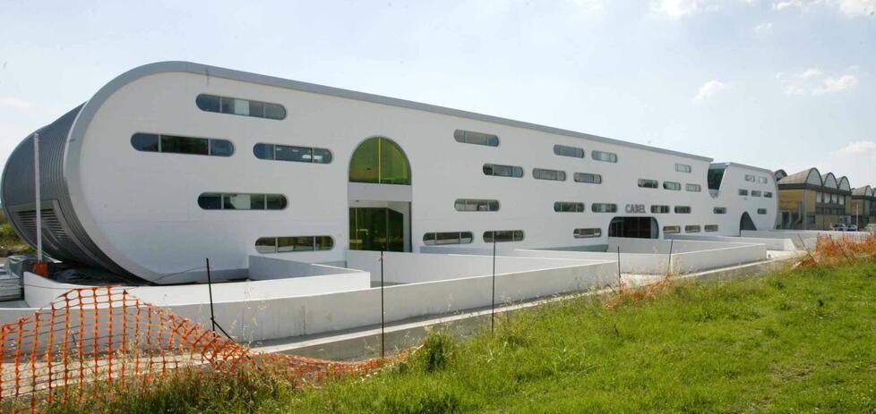 Empoli, la Cabel passa di mano: gli obiettivi di una storica operazione