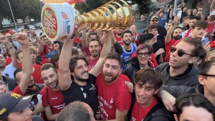 Dieci anni fa c’era Fiorello Toppo. «Tesi, puntare tutto sui giovani»<br>