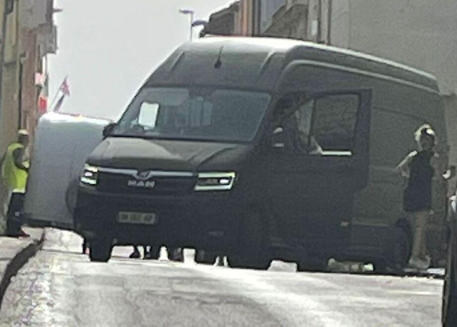 Porto Torres, sensi unici, strade chiuse e camper: intorno al porto circolazione in tilt