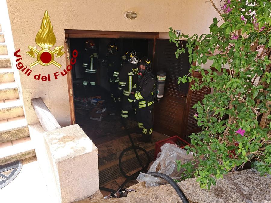 Rogo nell’appartamento di un residence di Pittulongu, indagini sulle cause