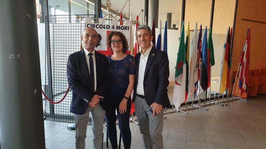 Gianni Marche (presidente del circolo di Rivoli), Graziella Murtas (presidente del circolo di Lugano) e Bastianino Mossa (presidente Fasi)