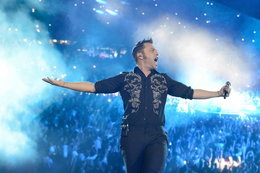 Tiziano Ferro incanta il Franchi: “Non si può restare lontano da Firenze sei anni”