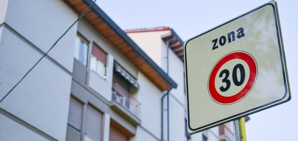 Prato, in arrivo le nuove zone 30 per una città a misura di passeggiate e bici