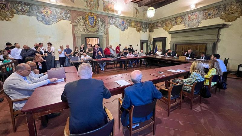 Pescia, Melosi detta la linea al centrodestra. «Lavoriamo per il rinnovamento»
