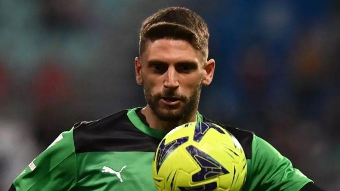 Sfumano i sogni viola, Berardi e Vicario verso Lazio e Inter. Idea Isak Hien