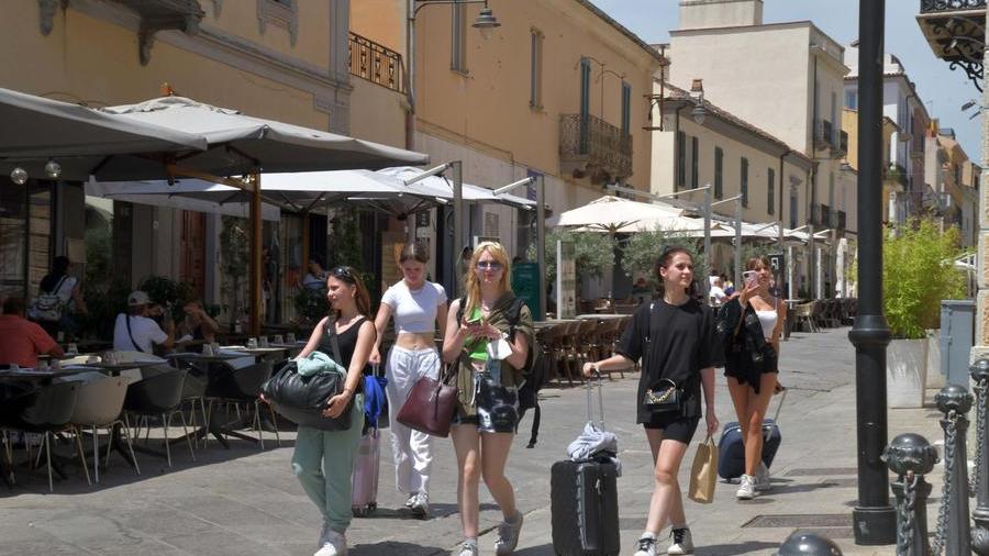 Nei locali di Olbia vietato fumare anche all’aperto