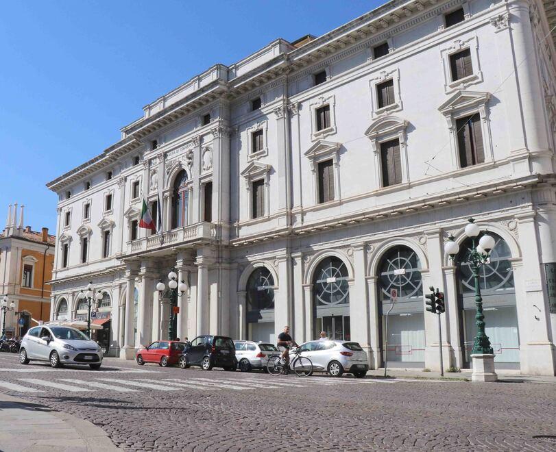 Ferrara, Camera di commercio: «Via tasse e tributi del 2023 e procedere con le Zls»