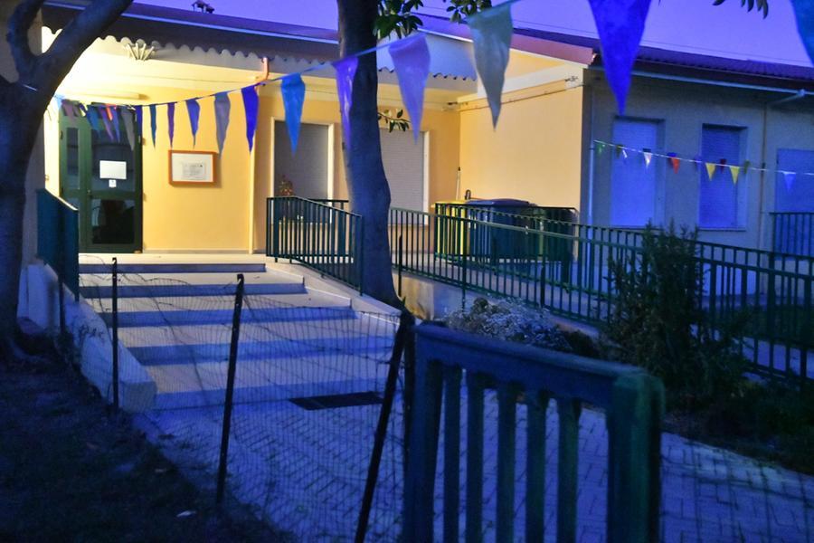 
	L'ingresso dell'asilo di via Lanusei

