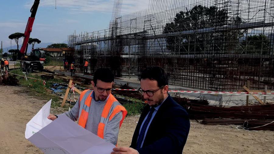 Versilia, altre due estati a rischio divieti: ecco le tappe per il mare pulito