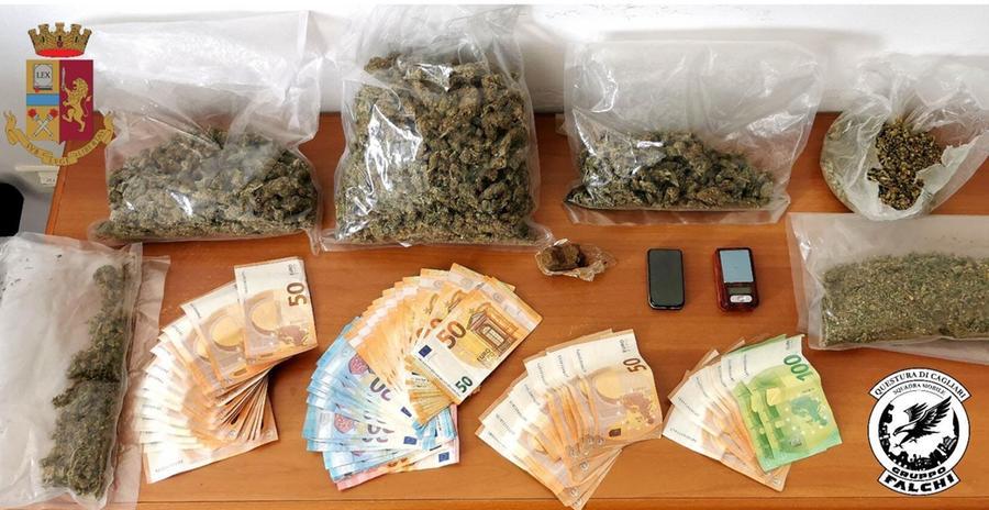 Cagliari, ventenne incensurato aveva in casa un chilo di droga: arrestato