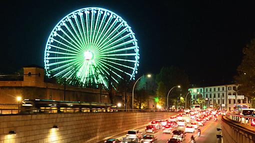 Ruota panoramica a Firenze, si fa strada l’ipotesi Cascine. E c’è chi la vuole tutto l’anno