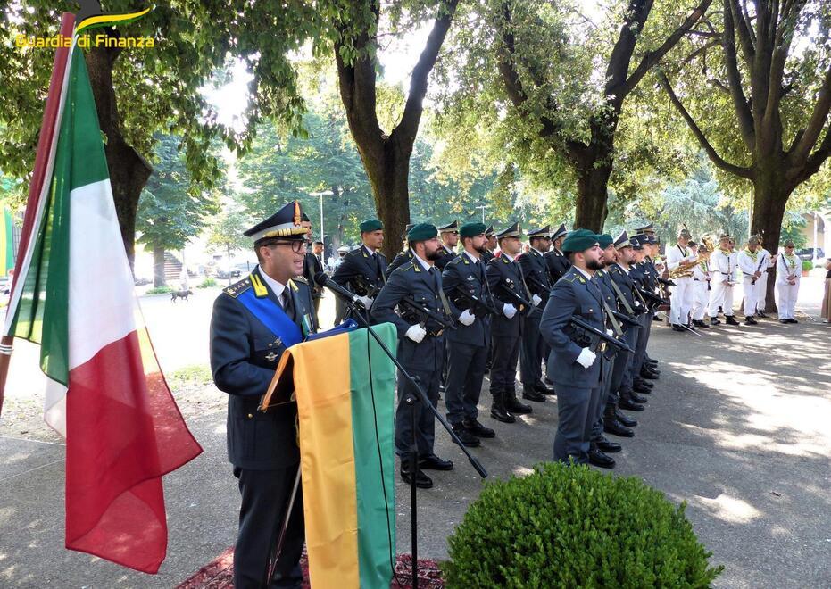 Il colonnello Blandini alla cerimonia per il 249° anniversario della guardia di finanza