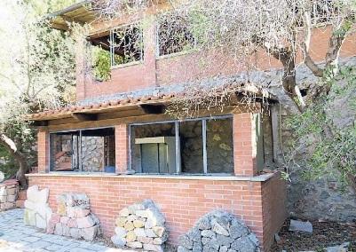 L’ex ristorante Moresco lungo la strada Panoramica a Monte Argentario (foto Enzo Russo)