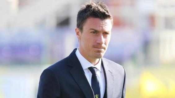 Dopo oltre 400 partite nei pro Alessandro Frara nel 2021 frequenta il corso per ds a Coverciano e nelle ultime due stagioni si occupa del vivaio del Frosinone